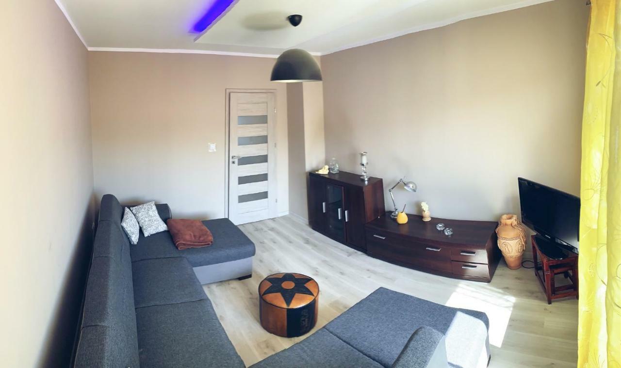 Apartament Bohaterow Westerplatte 20 Apartment Zielona Gora  Luaran gambar