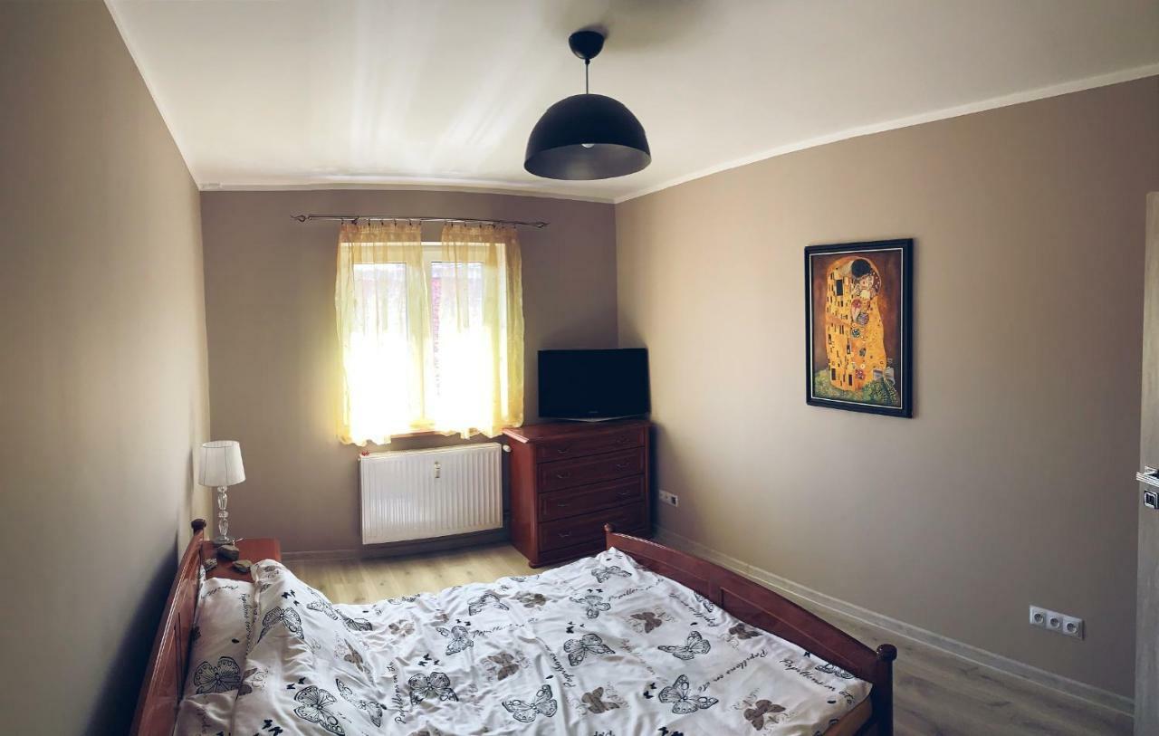 Apartament Bohaterow Westerplatte 20 Apartment Zielona Gora  Luaran gambar